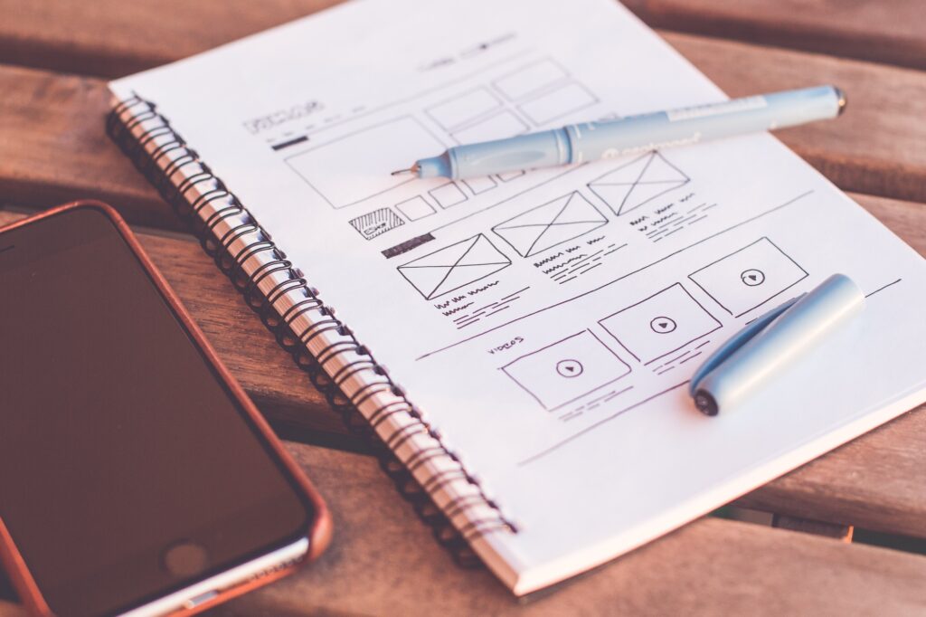 Piezīmjbloks ar dizainu